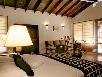 Hotel Weligama Bay Resort