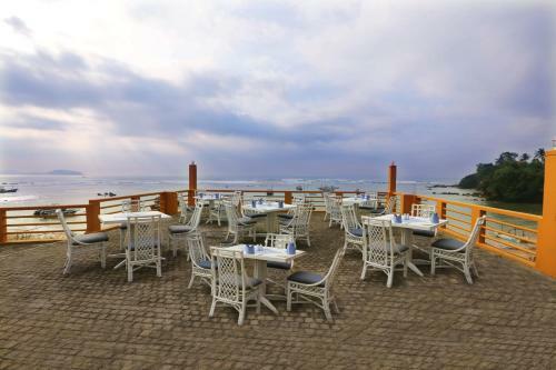Hotel Fishermans Bay