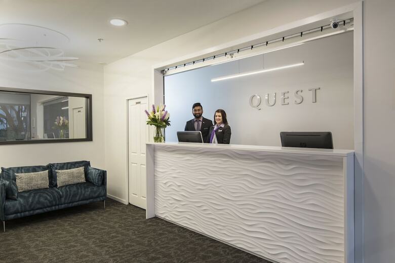 Hotel Quest Atrium