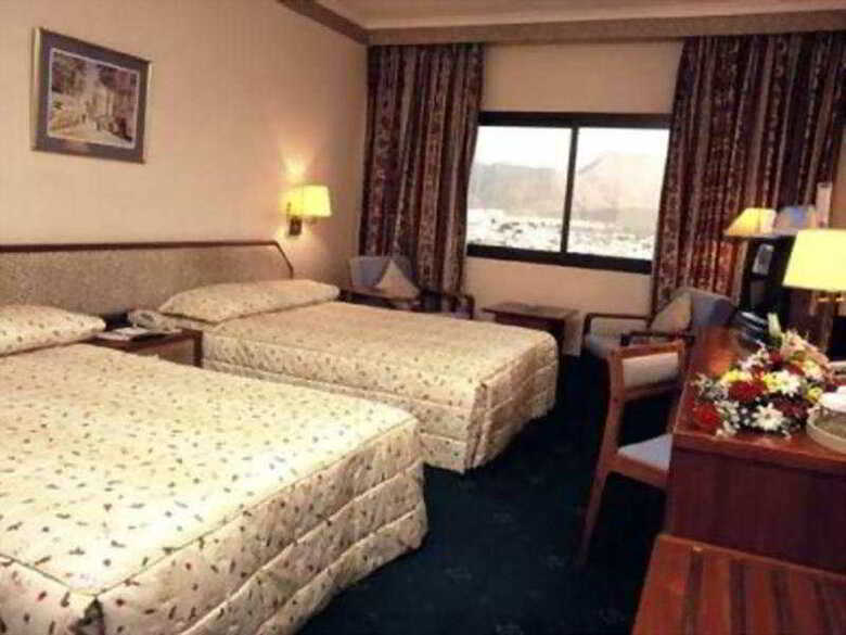 Muscat Holiday Hotel