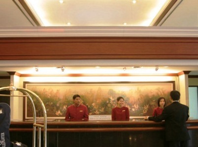 Omni Tower Hotel