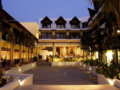 Hotel Woraburi Phuket Resort & Spa