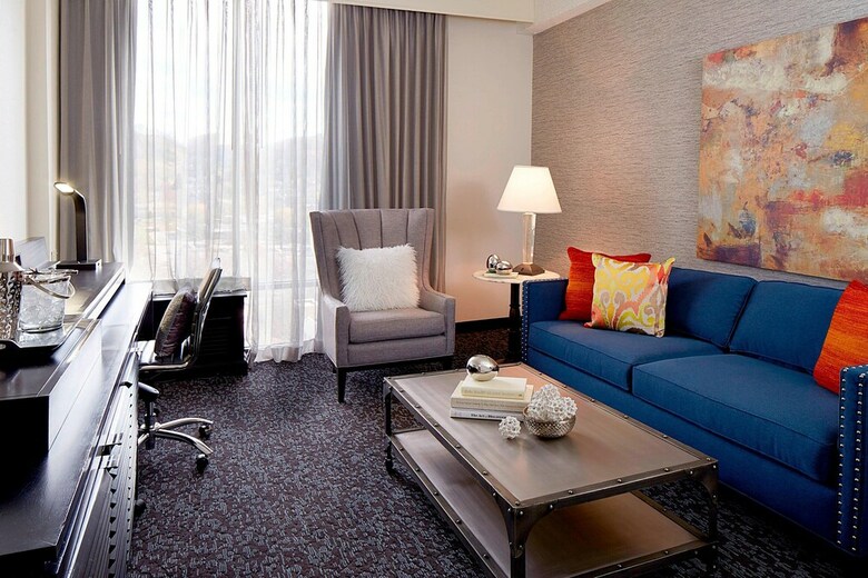 Hotel Renaissance Asheville