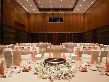 Hotel Pullman Putrajaya Lakeside