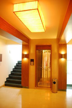 Hotel Mourya Residency