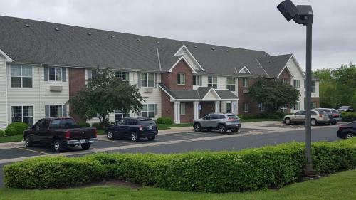Hotel Cresthill Suites Wichita