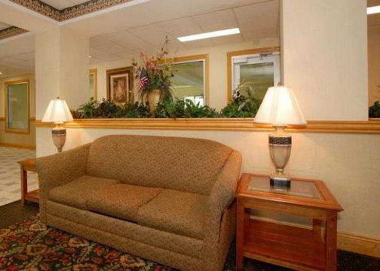 Hotel Comfort Inn East