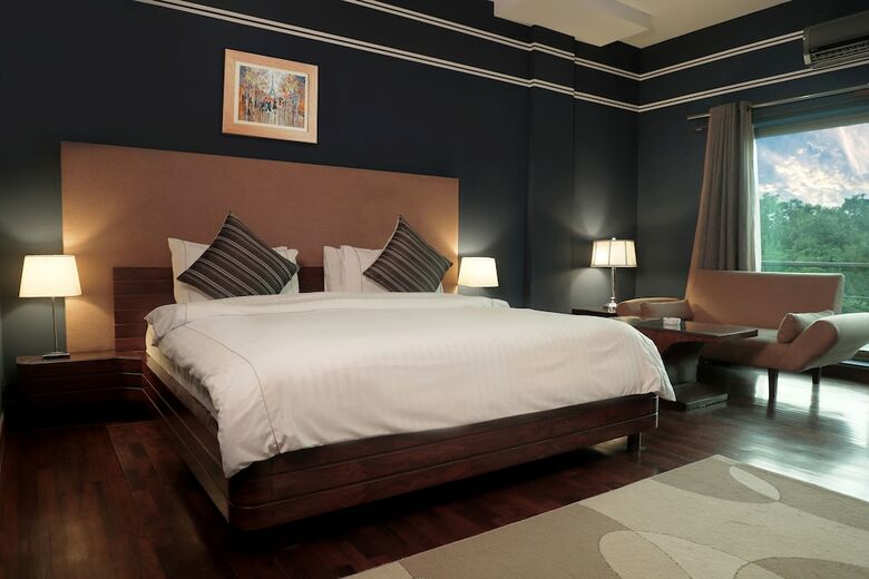 The Residency Hotel