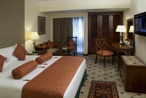 Avari Lahore Hotel