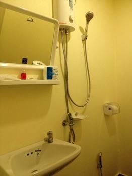 Hostal Shine Talay Guesthouse
