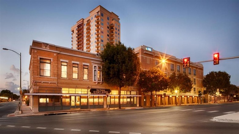 Hotel Best Western Plus Sunset Suites Riverwalk