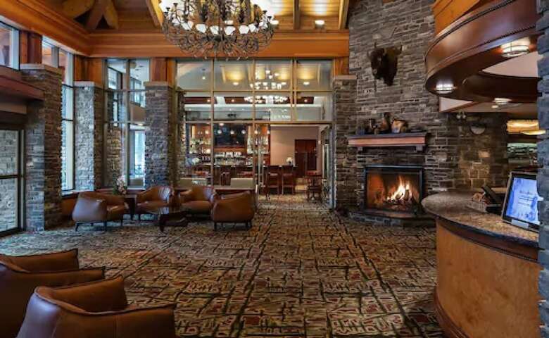 Hotel Delta Banff Royal Canadian Lodge