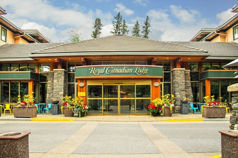 Hotel Delta Banff Royal Canadian Lodge