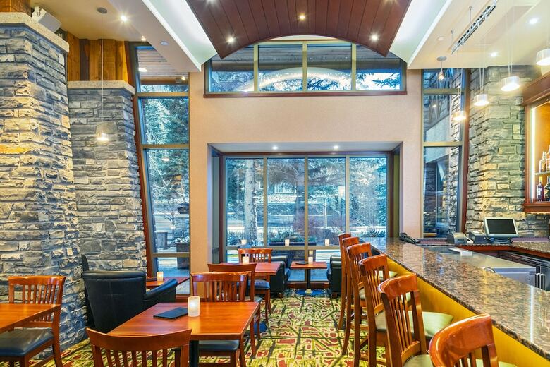 Hotel Delta Banff Royal Canadian Lodge