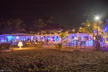 Tom Beach Hotel
