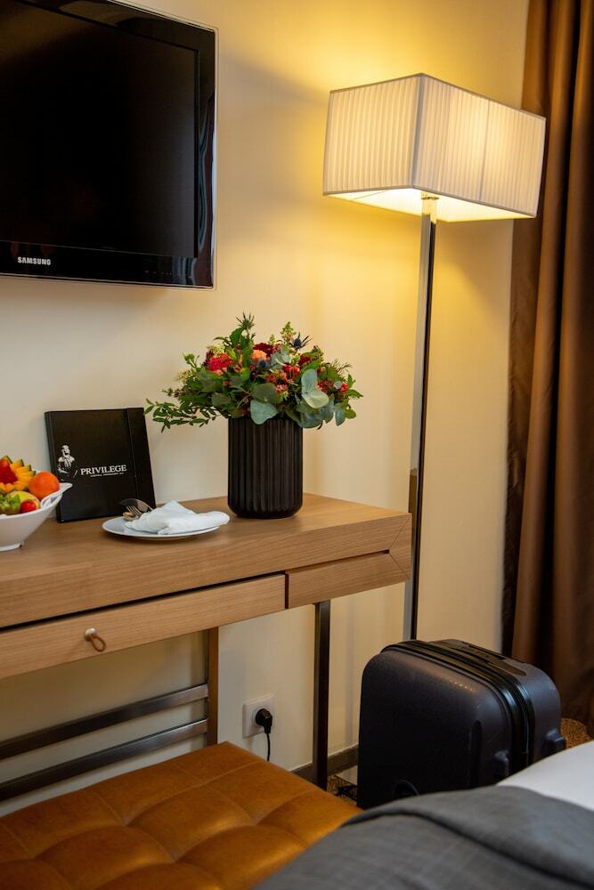 Privilege Hotel Mermoz