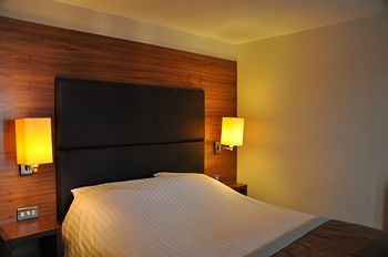 Big Blue Hotel