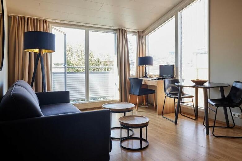 Hotel Fron