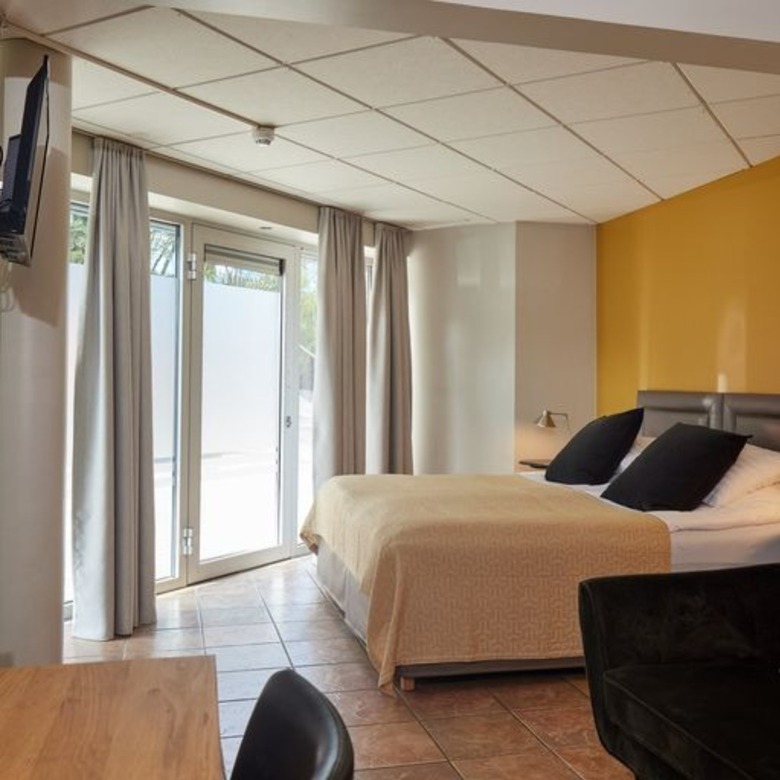 Hotel Fron