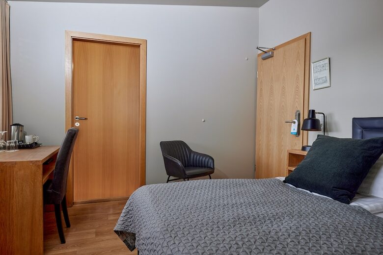 Hotel Fron