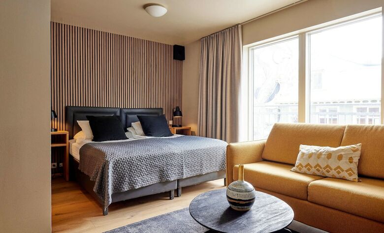 Hotel Fron