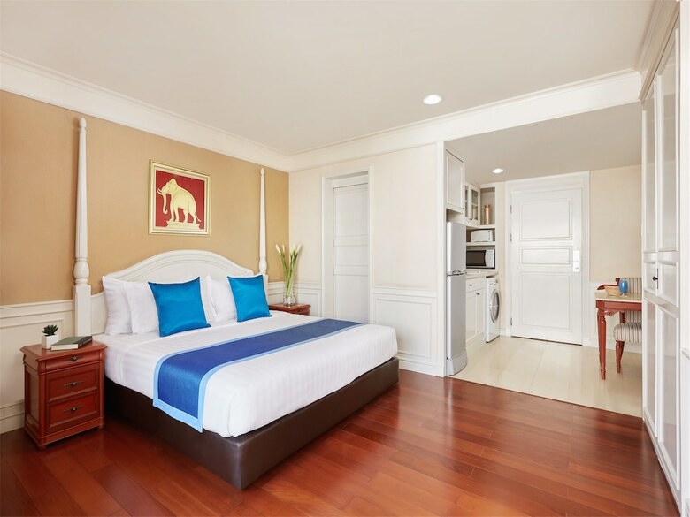Hotel Centre Point Sukhumvit Soi 10