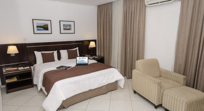 Hotel Millennium
