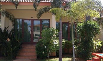 Hotel Pranmanee Beach Resort