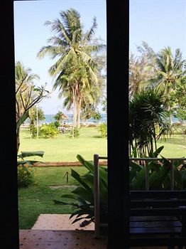 Hotel Pranmanee Beach Resort