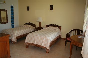 Hotel Long Beach Inn