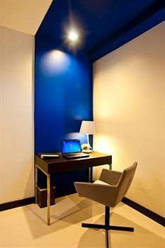 Fx Hotel Metrolink Makkasan