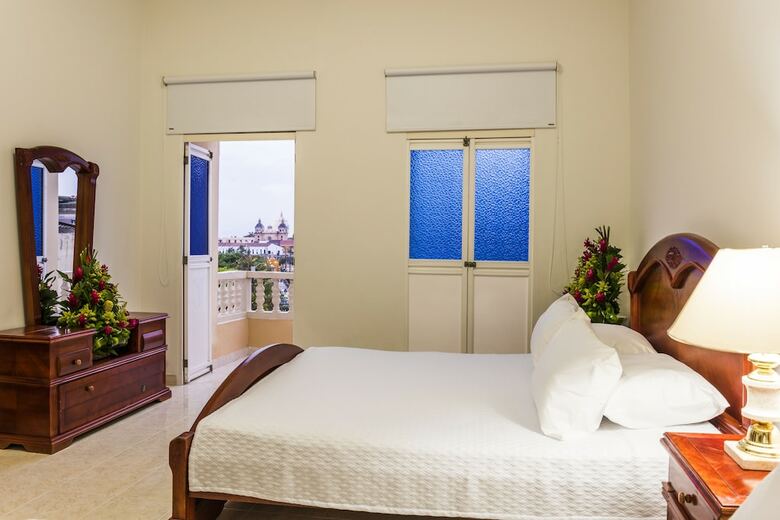 Hotel Dorado Plaza Centro Hist�rico