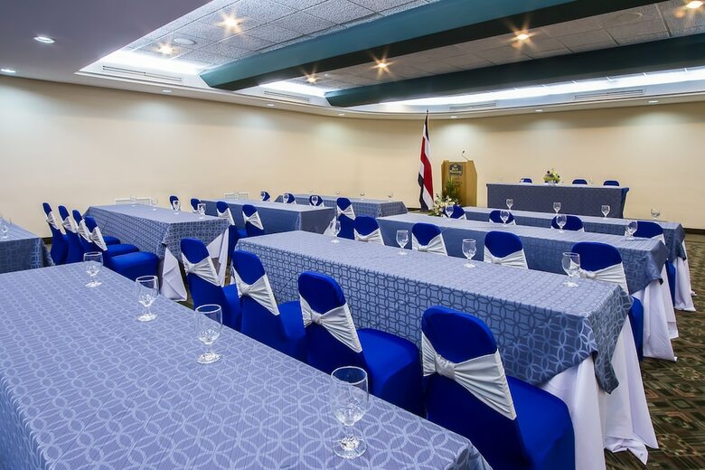 Best Western Irazu Hotel & Casino