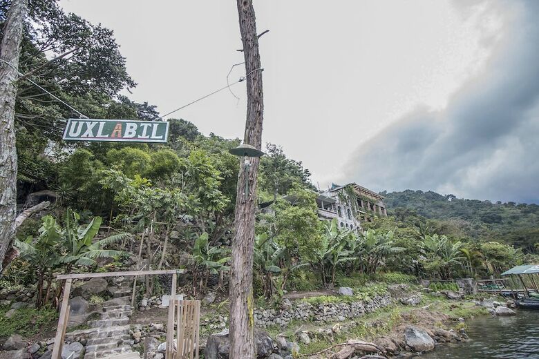 Eco Hotel Uxlabil Atitl�n(hdo)