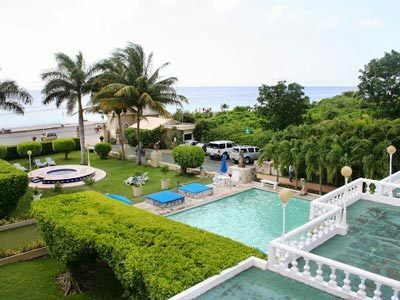 Villablanca Garden Beach Hotel