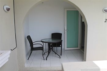 Aparthotel Piscadera Seaview Apartments