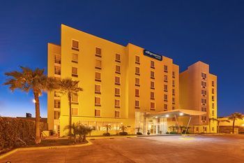 Hotel City Express Mexicali