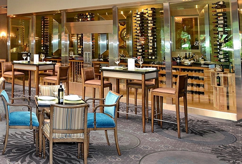 El Embajador, A Royal Hideaway Hotel