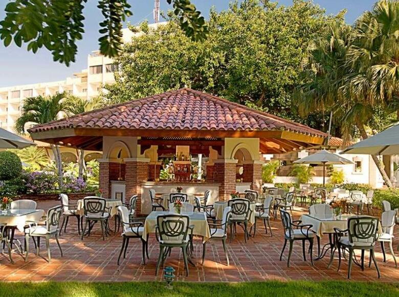 El Embajador, A Royal Hideaway Hotel