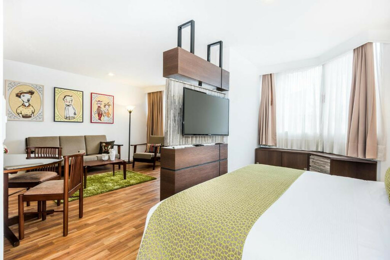 Hoteles America