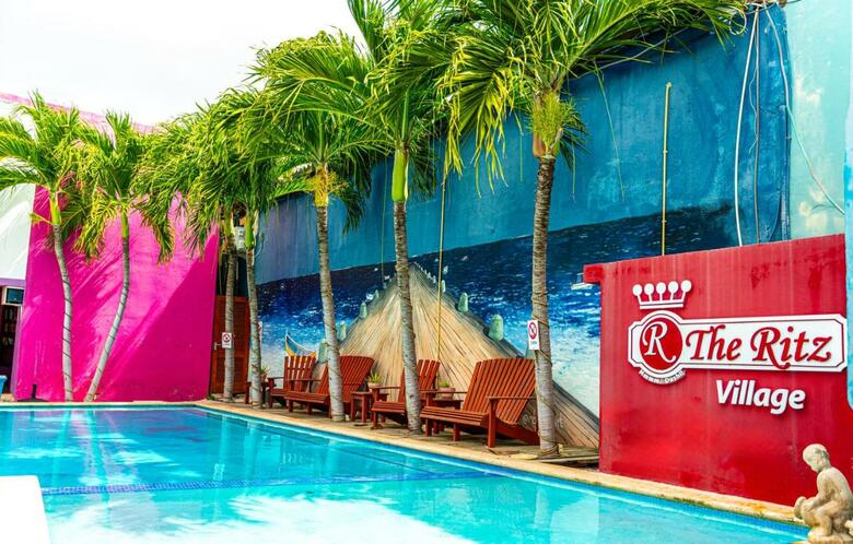 First Curacao Hostel