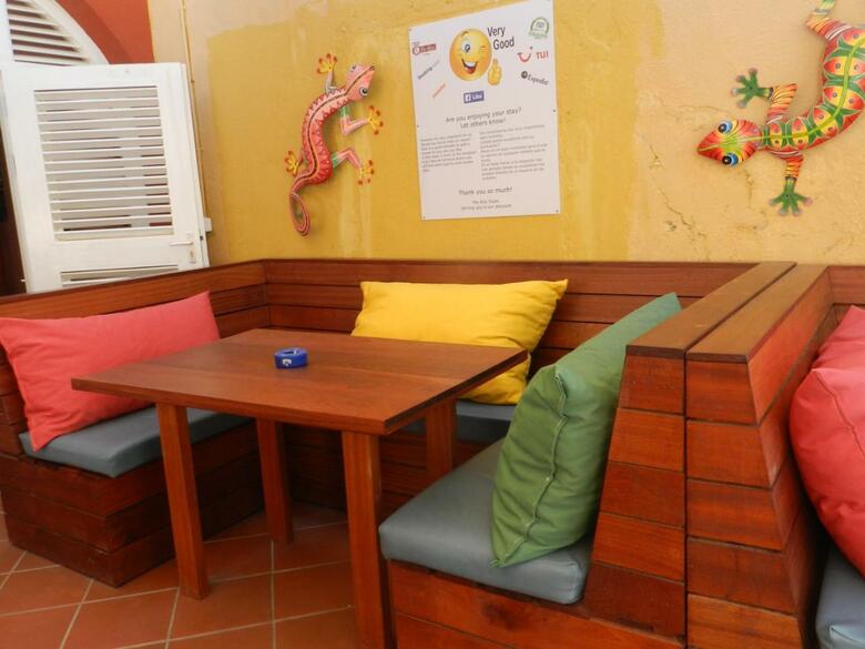 First Curacao Hostel