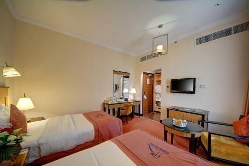 Rayan Hotel Corniche