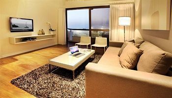 Apartamento Marine Heights Suites