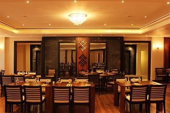 Grand Park Hotel