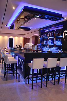 Grand Park Hotel
