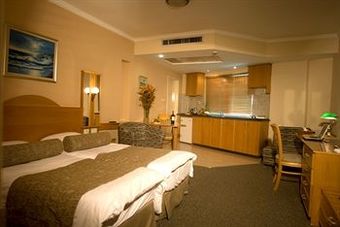 Royal Court Hotel