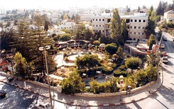 Royal Court Hotel
