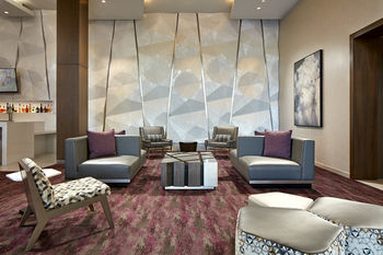 Anaheim Jolly Roger Hotel