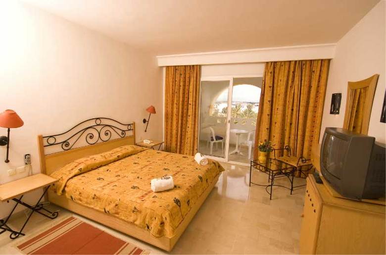 Hotel Iberostar Chick Khan